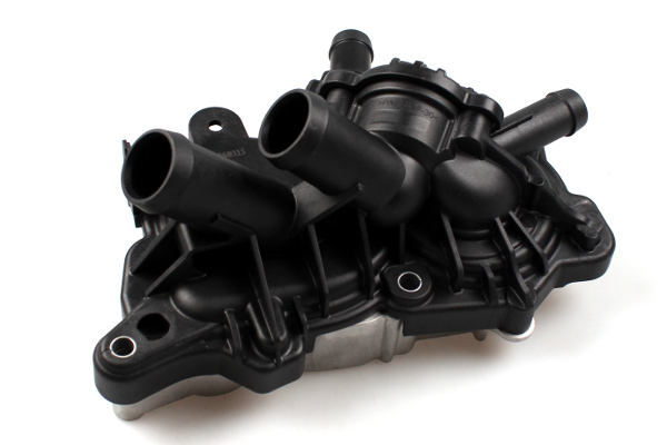 Pompa apa cu garnitura potrivit AUDI A1, A3; SEAT IBIZA IV SC, IBIZA IV ST, IBIZA V, LEON, LEON SC, LEON ST; SKODA KAROQ, OCTAVIA III; VW CADDY ALLTRACK, CADDY ALLTRACK/MINIVAN 1.0-1.6 04.11- [4]