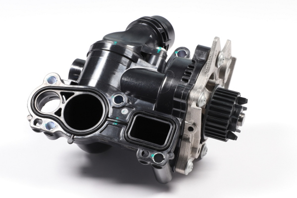 Pompa apa cu garnitura potrivit AUDI A3, A4 ALLROAD B8, A4 B8, A5, A6 C7, A8 D4, Q3, Q5, TT; SEAT ALHAMBRA, ALTEA, ALTEA XL, EXEO, EXEO ST, LEON, TOLEDO III; SKODA OCTAVIA II 1.8-2.0H 09.04-07.19 [2]