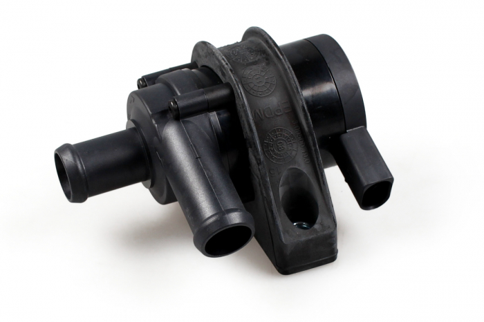 Pompa apa suplimentara (electrica) potrivit AUDI A1, A3, A4 B8, A5, Q5, TT; SEAT ALTEA, ALTEA XL, LEON, TOLEDO III; SKODA OCTAVIA II; VW EOS, GOLF V, GOLF VI 2.0/3.0/3.2 09.04-11.17 [4]