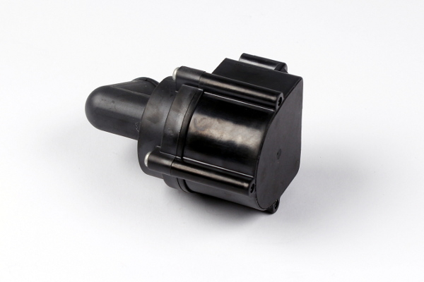 Pompa apa suplimentara (electrica) potrivit AUDI A3, A4 B8, A5, A6 C7, Q3, TT; SEAT ALHAMBRA, ALTEA, ALTEA XL, LEON; SKODA OCTAVIA II, SUPERB II, YETI; VW BEETLE 1.6D 1.8 2.0D 05.03-