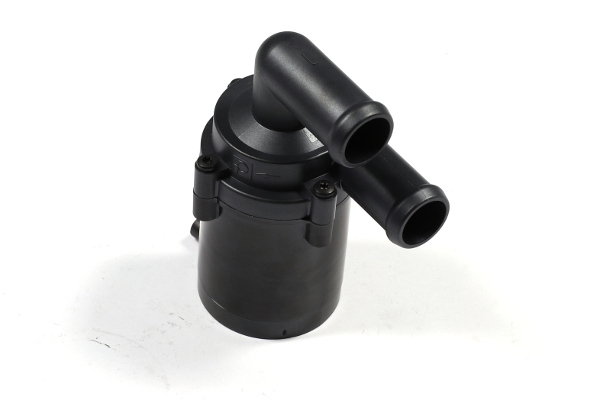 Pompa apa suplimentara (electrica) potrivit AUDI A3; SKODA OCTAVIA II, YETI; VW CC B7, JETTA IV, PASSAT ALLTRACK B7, PASSAT ALLTRACK B8, PASSAT B6, PASSAT B7 1.2-3.6 05.03-03.24 [2]