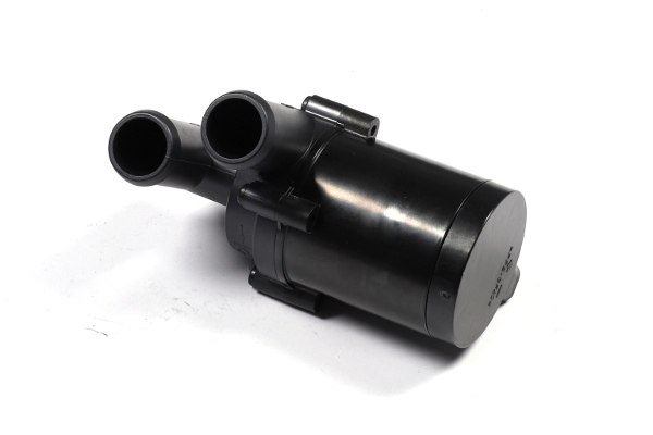 Pompa apa suplimentara (electrica) potrivit AUDI A3; SKODA OCTAVIA II, YETI; VW CC B7, JETTA IV, PASSAT ALLTRACK B7, PASSAT ALLTRACK B8, PASSAT B6, PASSAT B7 1.2-3.6 05.03-03.24