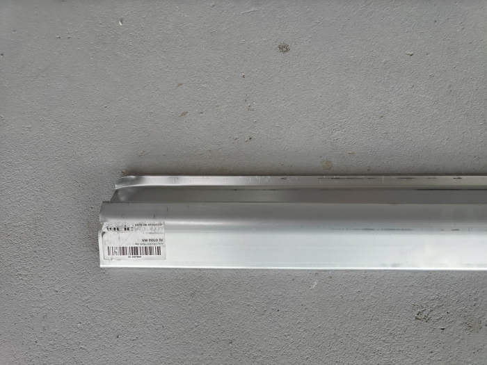Prag lateral stanga dreapta reparatie, partea inferioara, lungime 179cm VW POLO intre 2001-2009 Resigilat