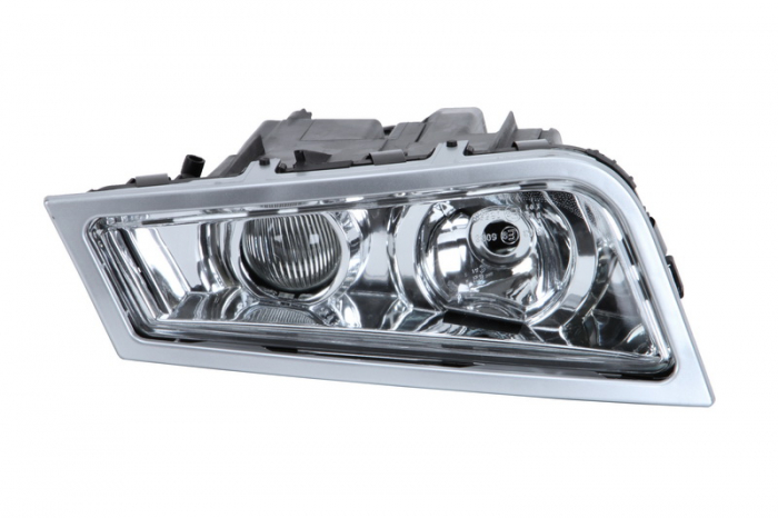 Proiector ceata Dreapta (H3) 24V potrivit VOLVO FH, FH16, FM, FM II 09.05-