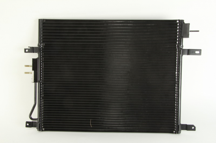 Radiator ac condensator iii jeep grand cherokee 3.7 v6