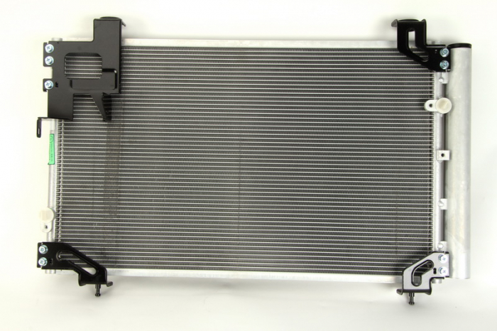 Radiator AC condensator Toyota Avensis (T25) 2.0 D-4D