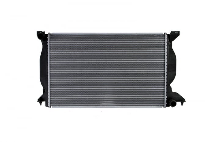 Radiator apa racire motor (transmisie manuala) AUDI A4 2.5D intre 2000-2006