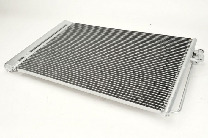 Radiator clima AC cu uscator BMW Seria 5 (E60), 5 (E61), 6 (E63), 6 (E64), 7 (E65, E66, E67) 2.0-5.0 intre 2001-2010