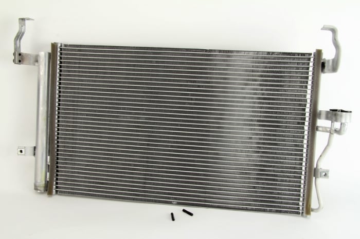 Radiator clima AC cu uscator HYUNDAI COUPE, ELANTRA, LANTRA II, TIBURON 1.5-2.7 intre 1995-2009