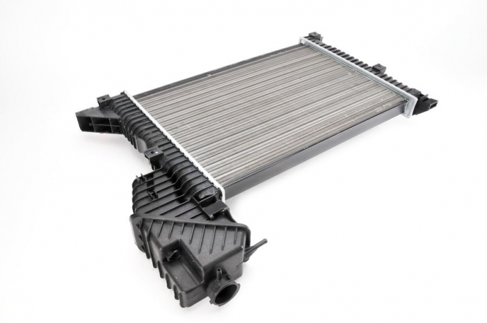 Radiator motor (Manual) potrivit MERCEDES SPRINTER 2-T (B901, B902), SPRINTER 3-T (B903), SPRINTER 4-T (B904) 2.3-2.9D [4]