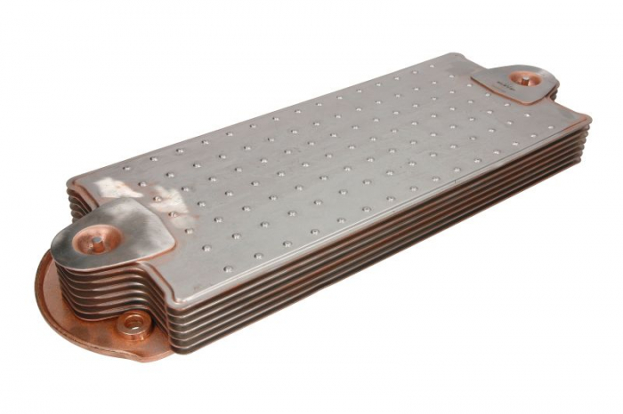 Radiator ulei (126x46x413mm, numar de nervuri: 7) potrivit VOLVO FH, FH II, FH16, FM, FM II D11A-330-D9B380 01.03-