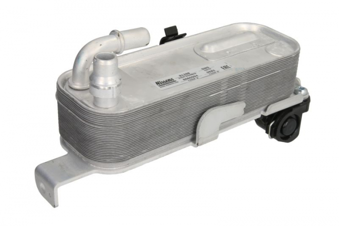 Radiator ulei potrivit BMW 1 (F20), 1 (F21), 2 (F22, F87), 2 (F23), 3 (F30, F80), 3 (F31), 3 GRAN TURISMO (F34), 4 (F32, F82), 4 (F33, F83), 4 GRAN COUPE (F36) 1.6-3.0 07.11-
