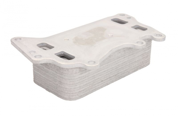 Radiator ulei potrivit BMW 1 (F20), 1 (F21), 2 (F22, F87), 3 (E90), 3 (E91), 3 (E92), 3 (E93), 3 (F30, F80), 3 (F31), 3 GRAN TURISMO (F34), 4 (F32, F82), 4 (F33, F83), 5 (F10) 1.6D/2.0D/2.2D dupa 2004 [3]