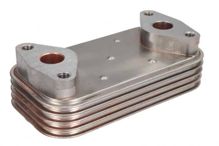 Radiator ulei potrivit IVECO DAILY III, DAILY IV, DAILY V, DAILY VI, MASSIF; CITROEN JUMPER II; FIAT DUCATO; PEUGEOT BOXER; MITSUBISHI CANTER (FB7, FB8, FE7, FE8) VII, CANTER (FE5 2.3D-3.0D 07.99-