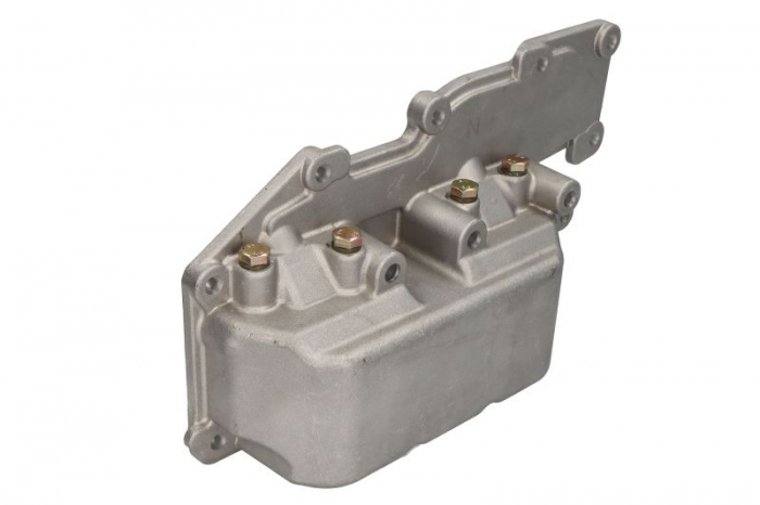 Radiator ulei potrivit PERKINS 1104C-44T; 1104C-44TA; 1104C-E44T; 1104C-E44TA; 1104D-44TA potrivit URSUS 7524, 6024; ARMATRAC 1104; ATLAS QAS 60, QAS 80; BASAK 2080, 2090, 2100, 2110; CLAAS 310 C [2]