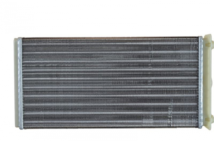 Schimbator caldura incalzire habitaclu (370x194x42mm) potrivit DAF 65 CF, 75 CF, 85 CF, 95 XF, CF 65, CF 75, CF 85, XF 105, XF 95 CE136C-XF355M 01.97-