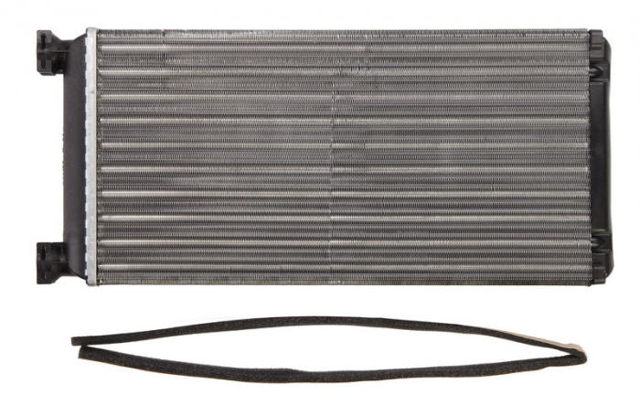 Schimbator caldura incalzire habitaclu (370x194x42mm) potrivit DAF CF 65, CF 75, CF 85, XF 105, XF 106, XF 95 CE136C-XF355M 01.01-