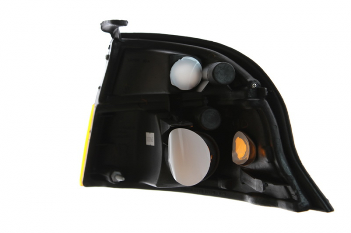 Semnalizator fata Dreapta potrivit TOYOTA HIACE IV 2.4-2.7 1995-2012 (alb) [2]