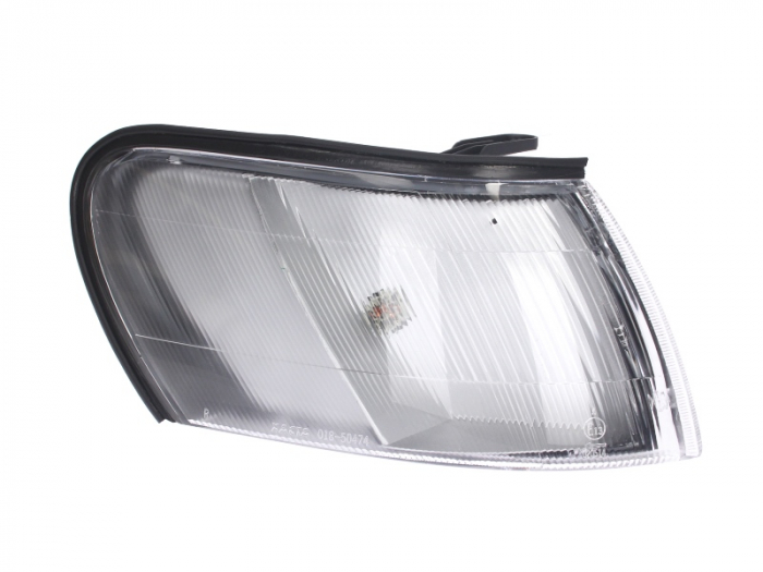 Semnalizator fata dreapta transparent TOYOTA COROLLA E10 intre 1992-1997