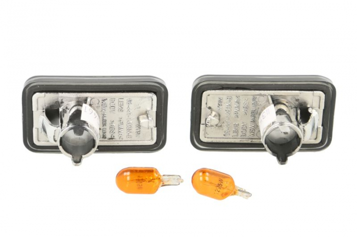 Semnalizator fata stanga/dreapta potrivit AUDI 100 C4, 80 B4, A6 C4; VW GOLF II, JETTA II 1984-1997 (fumuriu/transparent) [2]