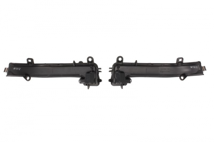 Semnalizator lateral oglinda stanga/dreapta LED, negru versiune, dinamic, set BMW Seria 1 F20, F21, 2 F22, F23, F87, 3 F30, F31, F80, 4 F32, F33, F82, F83, X1 F48 dupa 2010 [4]