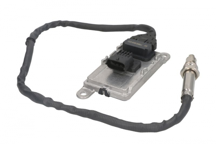 Senzor NOx potrivit RVI C, D, K, KERAX, MAGNUM, PREMIUM 2, T; VOLVO 7700, 7900, 8300, 8700, 8900, 9300, 9400, 9500, 9700, 9900, B11, B12 D11A-330-G9K320 dupa 1997 (dupa convertor catalitic, M20x1, 5) [2]