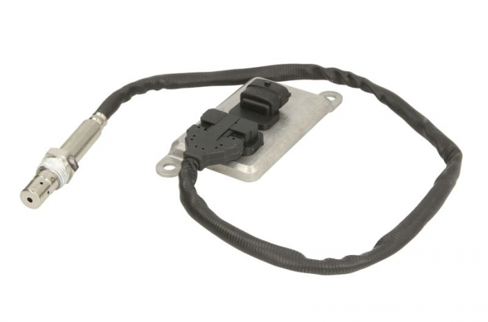 Senzor NOx (dupa convertor catalitic) potrivit DAF CF 65, CF 75, CF 85, XF 105 CE136C-XF355M 01.01-