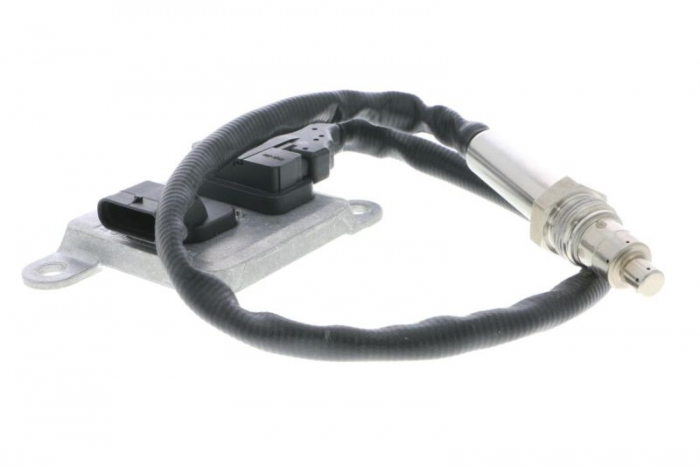 Senzor NOx potrivit BMW 1 (E81), 1 (E82), 1 (E87), 1 (E88), 3 (E90), 3 (E91), 3 (E92), 3 (E93) 1.6 2.0 06.04-12.13