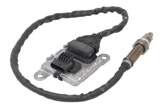 Senzor NOx potrivit CASE IH 721 G, 821 G, 921 G; NEW HOLLAND CR7.90, CR8.80, CR8.90, 480, 550, 650, T4.100 LP, T4.100F, T4.110 F, T4.110 LP, T4.110 V, T5.120, T7.230, T7.245, T7.260 2WD, T7.260 4WD [2]