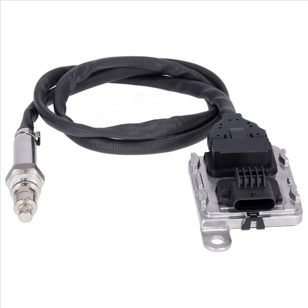 Senzor NOx potrivit CHALLENGER; FENDT; MASSEY FERGUSON; VALTRA [4]