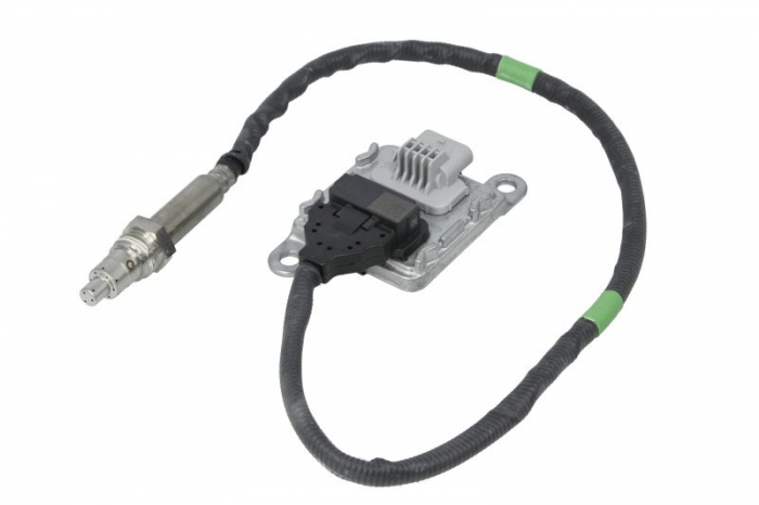 Senzor NOx potrivit FIAT TALENTO; NISSAN INTERSTAR, NAVARA NP300, NV300, NV400; OPEL MOVANO B, VIVARO B; RENAULT ALASKAN, MASTER III, TRAFIC III 1.6D 2.3D 02.10-