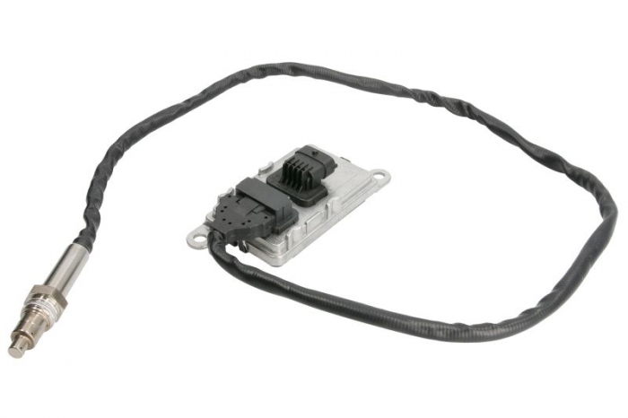 Senzor NOx potrivit RVI; VOLVO potrivit RVI C, D, K, KERAX, PREMIUM 2, T; VOLVO FE II, FH, FH II, FH III, FH16, FH16 II, FH16 III, FL III, FM II, FM III, FMX II, FMX III D11A-330-G9K320 08.93-