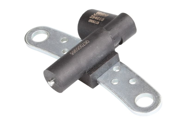 Senzor pozitie arbore cotit potrivit AUDI A4 B7; DACIA DUSTER, DUSTER SUV, LOGAN, LOGAN EXPRESS, LOGAN II, LOGAN MCV, LOGAN MCV II, SANDERO, SANDERO II; NISSAN KUBISTAR 1.2-3.0 05.90-