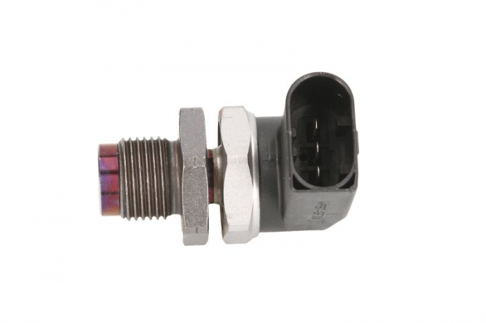 Senzor presiune combustibil rampa BMW Seria 1 (E81), 1 (E87), 3 (E46), 3 (E90), 3 (E91), 3 (E92), 3 (E93), 5 (E34), 5 (E39), 5 (E60), 5 (E61), 6 (E63), 6 (E64), 7 (E65, E66, E67), X3 (E83) 2.0D-3.9D i [2]