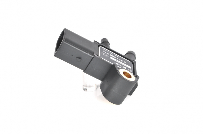 Senzor presiune gaze evacuare (numar pini: 3) potrivit MERCEDES A (W169), B SPORTS TOURER (W245), C (C204), C (CL203), C T-MODEL (S203), C T-MODEL (S204), C (W203) 0.8D-Electric 03.01- [4]