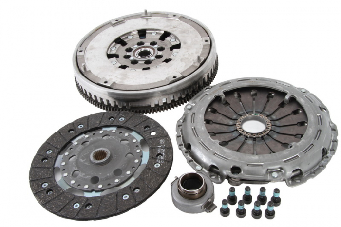 Set ambreiaj cu volanta masa dubla si rulment CITROEN C5 I, C5 II, C8; FIAT ULYSSE; LANCIA PHEDRA; PEUGEOT 406, 607, 807 2.2D dupa 2000 [2]