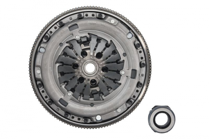 Set ambreiaj cu volanta si rulment (228mm) potrivit AUDI A1, A3, TT; SEAT CORDOBA, CORDOBA VARIO, IBIZA II, IBIZA III, IBIZA IV, IBIZA IV SC, IBIZA IV ST, LEON 1.6D 1.8 1.9D 07.95-08.15