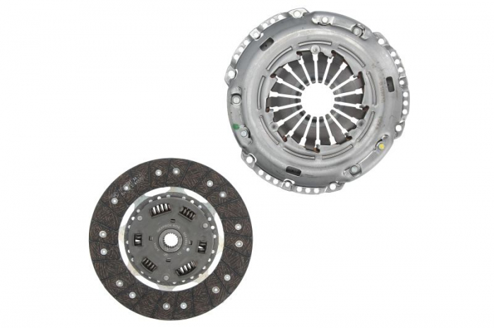 Set ambreiaj (disc + pressure plate, 240mm) potrivit FORD C-MAX II, FOCUS III, FOCUS III HATCHBACK, FOCUS III KOMBI, GRAND C-MAX, MONDEO V, TOURNEO CONNECT V408 NADWOZIE WIELKO 1.0 02.12-