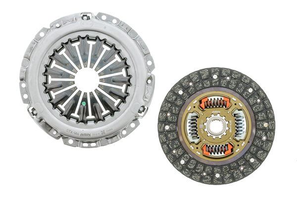 Set ambreiaj (fara rulment de eliberare; Cu placa presiune ambreiaj; cu placa de ambreiaj, 224mm) potrivit SUBARU TREZIA; TOYOTA AURIS, COROLLA, URBAN CRUISER, VERSO S, YARIS, YARIS HATCHBACK 1.4D 08.