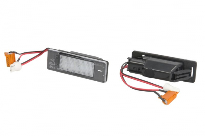 Set lampa numar inmatriculare LED 12V, CITROEN BERLINGO, C2, C3 II, C3 PLURIEL, C4 I, C5 III, C6, C8, C-ELYSEE, DS3, DS5, JUMPY PEUGEOT 1007, 106 II, 2008 I, 207 CC, 3008 dupa 1996