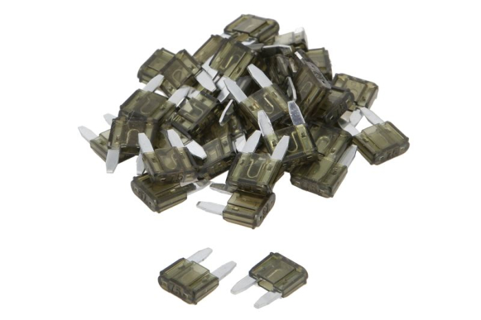 Siguranta mini plat (curent nominal: 7,5A) potrivit DS DS 4, DS 4 II, DS 5; IVECO DAILY IV, DAILY V, DAILY VI; MERCEDES A (V177), A (W176), A (W177), AMG GT (X290) 0.6-Electric 10.83- [1]