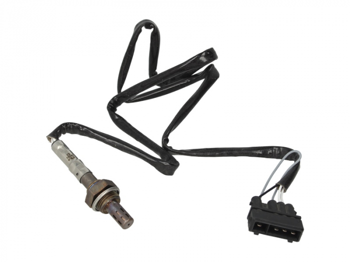 Sonda lambda (numar fire 3, 985mm) potrivit AUDI 80 B4; NISSAN ALMERA II, MAXIMA MAXIMA QX IV, PATHFINDER II, PRIMERA; OPEL SINTRA; SEAT CORDOBA, IBIZA II, TOLEDO I 1.0-3.3 01.85-