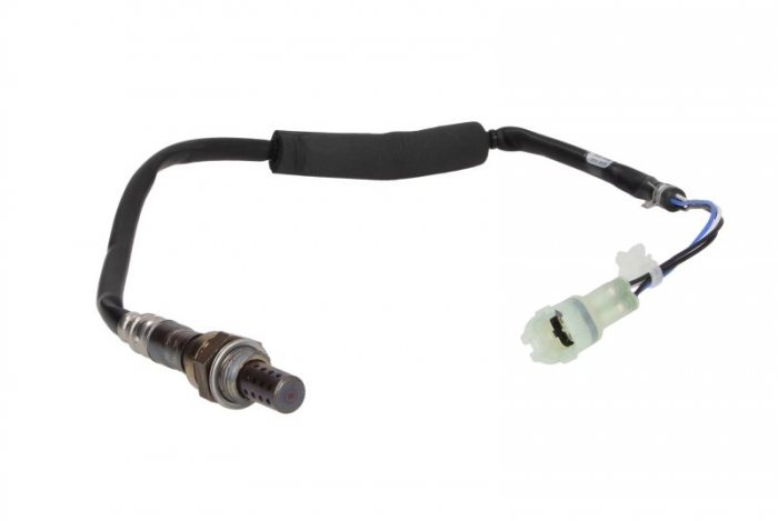Sonda lambda (numar fire 4, 670mm) potrivit AUDI A3, A6 C6; CHEVROLET EPICA; MAZDA 2, 3, 6, PREMACY; NISSAN X-TRAIL I; OPEL CORSA C, CORSA D, MERIVA A, VECTRA C; PEUGEOT 107 1.0-4.2 04.99-
