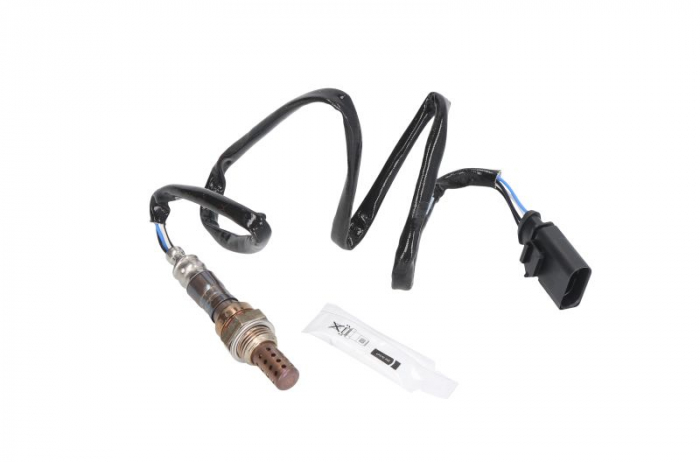 Sonda lambda (numar fire 4, 880mm) potrivit AUDI A3, A4 B7, A6 C6, Q7; CHEVROLET EPICA; CHRYSLER VOYAGER IV; CITROEN BERLINGO MINIVAN; DAEWOO LANOS, MATIZ; FORD FIESTA V 0.8-3.3 10.95-