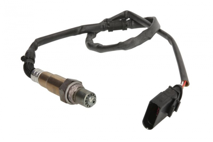 Sonda lambda (numar fire 5, 710mm) potrivit AUDI A1, A3, TT; SEAT IBIZA IV SC, LEON, LEON SC, LEON ST; SKODA OCTAVIA III, SUPERB III; VW GOLF ALLTRACK VII, PASSAT B8, POLO V 1.8 2.0 04.12-
