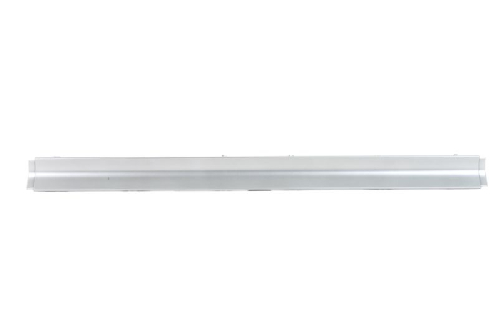 Spoiler bara Spate Mijloc, AMG, crom potrivit MERCEDES C W206 03.21- 02.21-