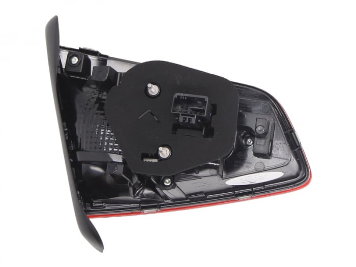 Stop lampa spate dreapta interior LED VW PASSAT B8 Sedan dupa 2014 [2]