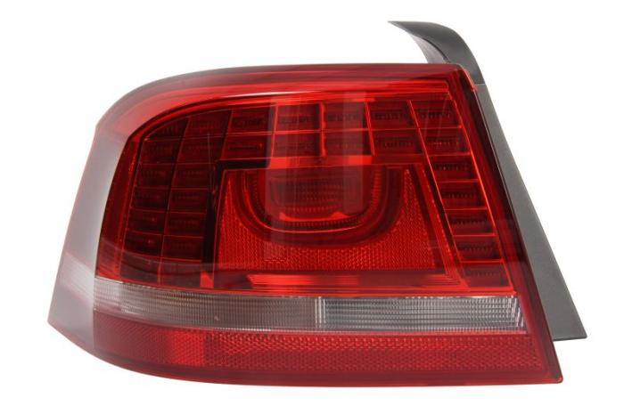 Stop lampa spate stanga exterior pentru becuri LED, culoare semnalizator alb, culoare sticla rosu, lumini marsalier VW PASSAT B7 Sedan intre 2010-2014