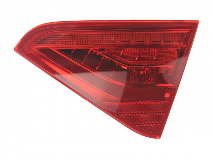 Stop spate Dreapta (partea interioara, LED) potrivit AUDI A5 06.07-01.17