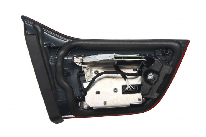 Stop spate Dreapta (partea interioara, LED) potrivit BMW 4 (F32, F82), 4 (F33, F83), 4 (G22, G82), 4 GRAN COUPE (F36) 07.13- [2]
